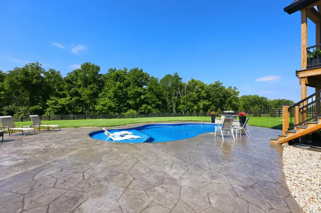 207 Grandview Trail Wilmore KY 40390