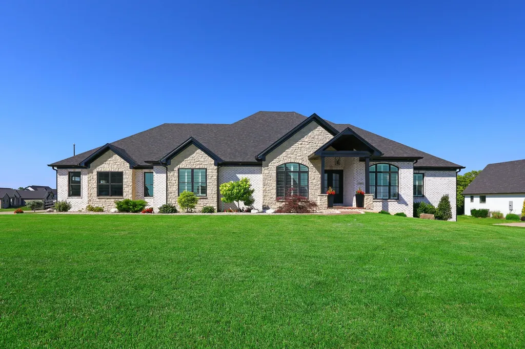 207 Grandview Trail Wilmore KY 40390