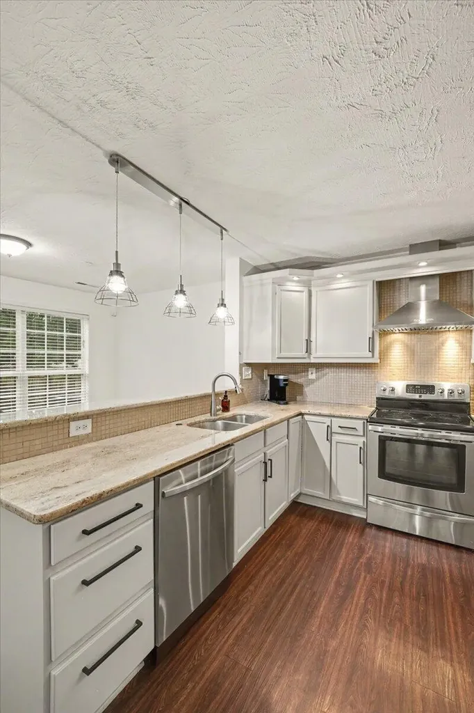 3732 Mossbridge Way Lexington KY 40514
