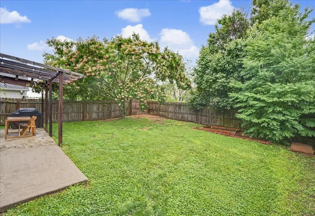 3732 Mossbridge Way Lexington KY 40514