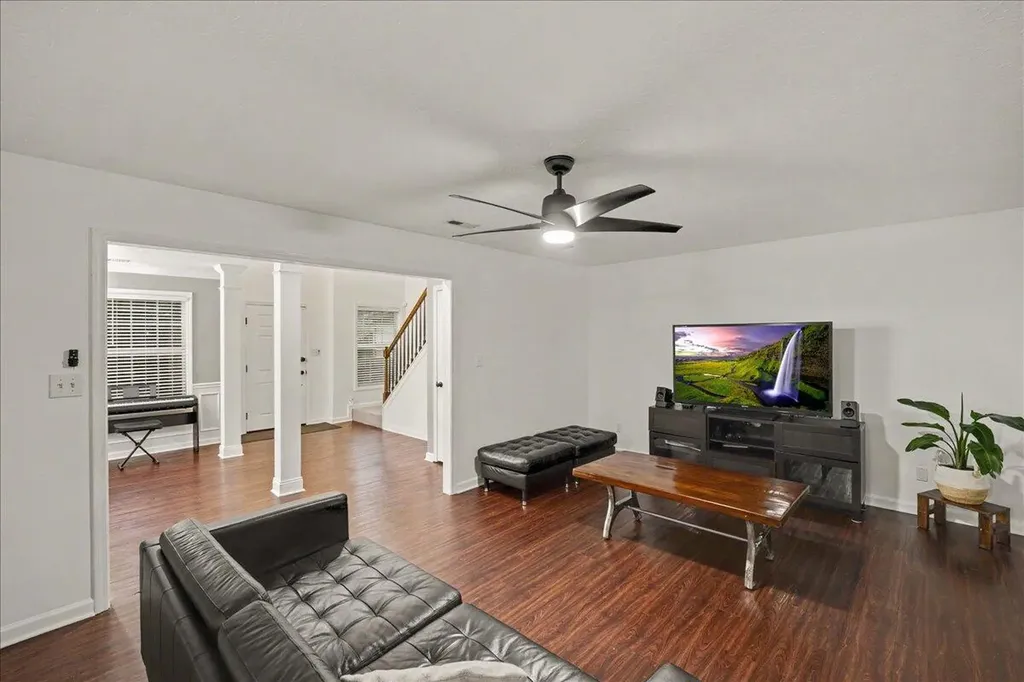 3732 Mossbridge Way Lexington KY 40514
