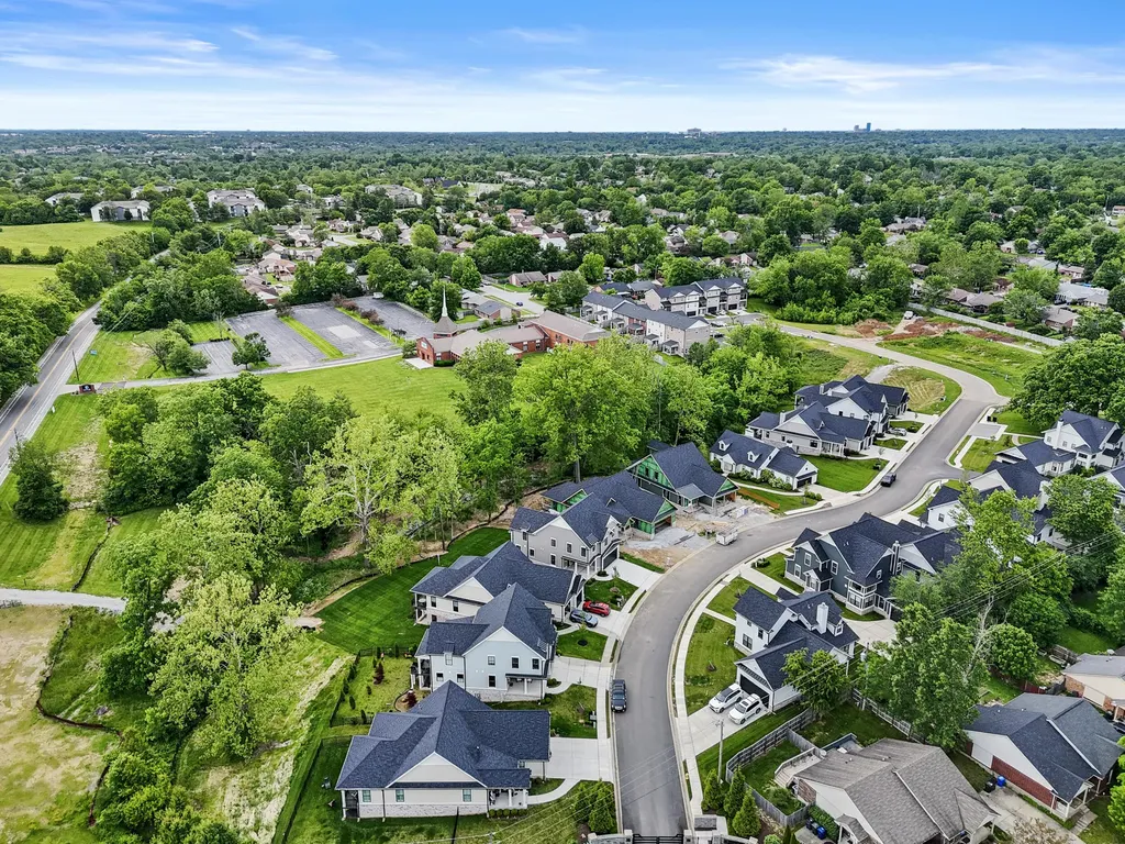 3521 Harper Woods Lane Lexington KY 40515
