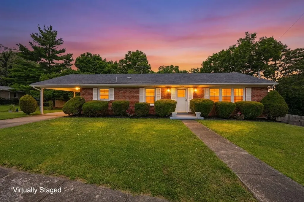 102 Oxley Avenue Cynthiana KY 41031
