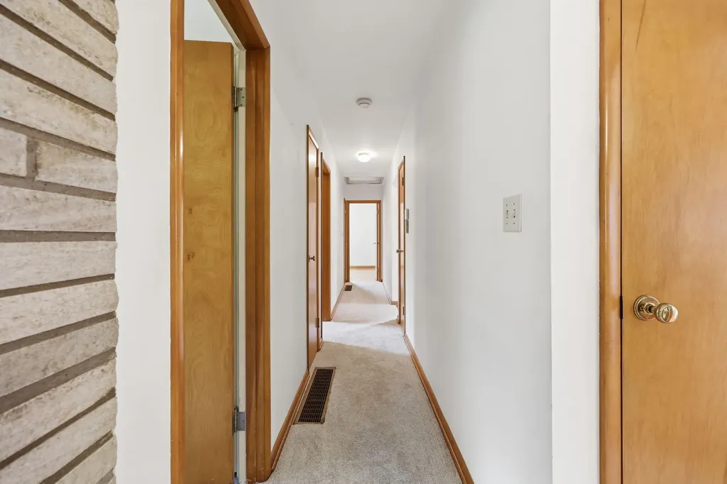 102 Oxley Avenue Cynthiana KY 41031