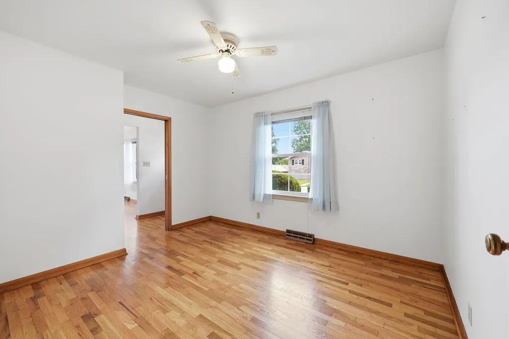 102 Oxley Avenue Cynthiana KY 41031