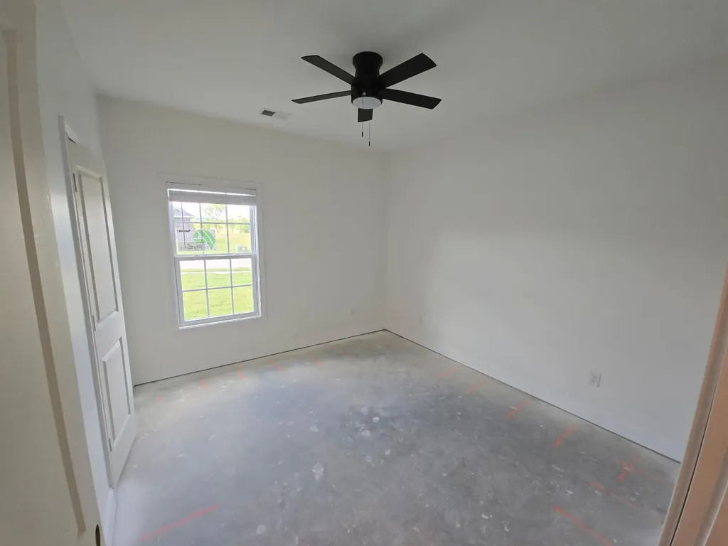 306 Cinchpost Circle London KY 40744