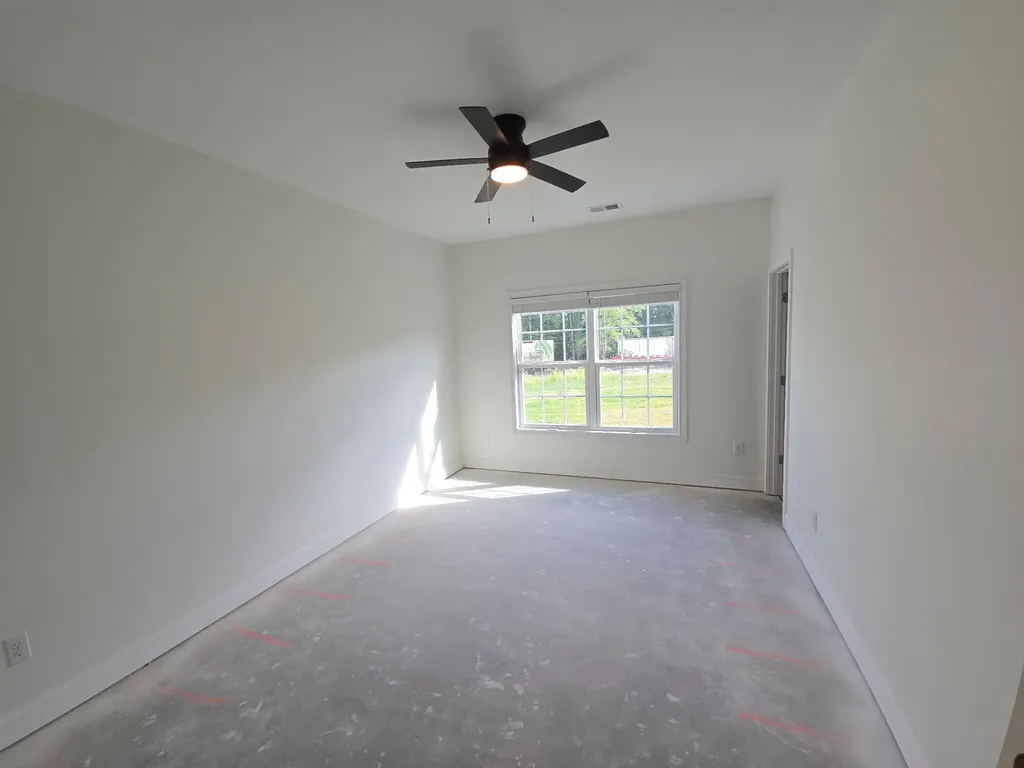 306 Cinchpost Circle London KY 40744