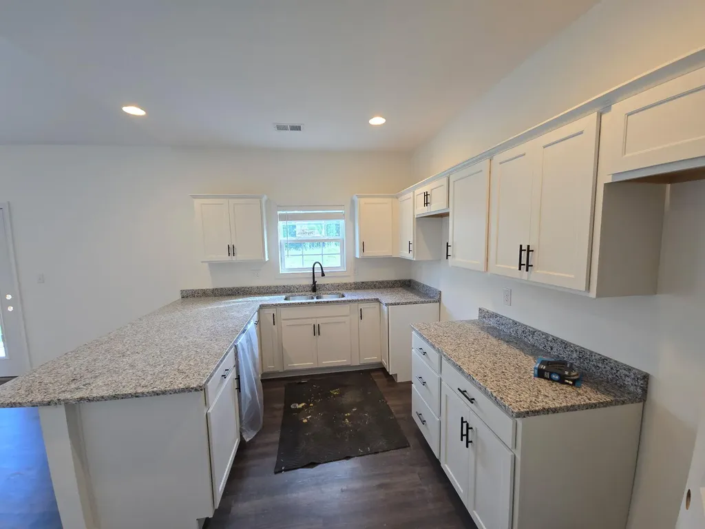 306 Cinchpost Circle London KY 40744
