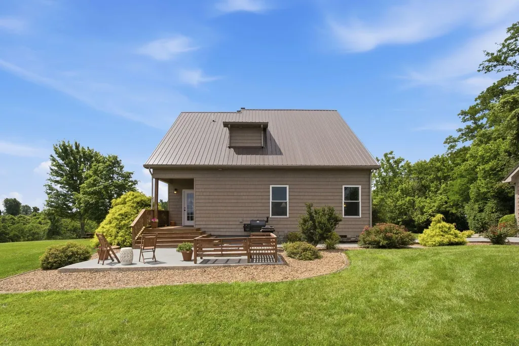445 Charles White Road Richmond KY 40475