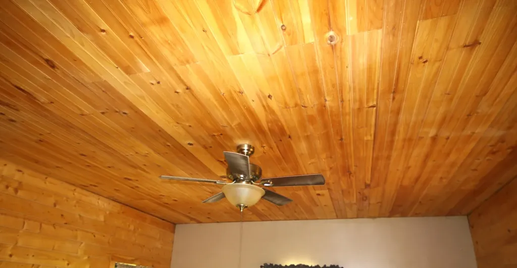 212 Mills Creek Road Flat Lick KY 40935