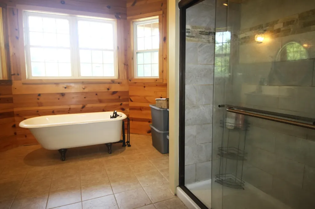 212 Mills Creek Road Flat Lick KY 40935