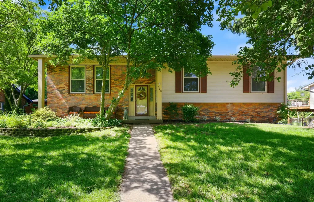 548 Cromwell Way Lexington KY 40503