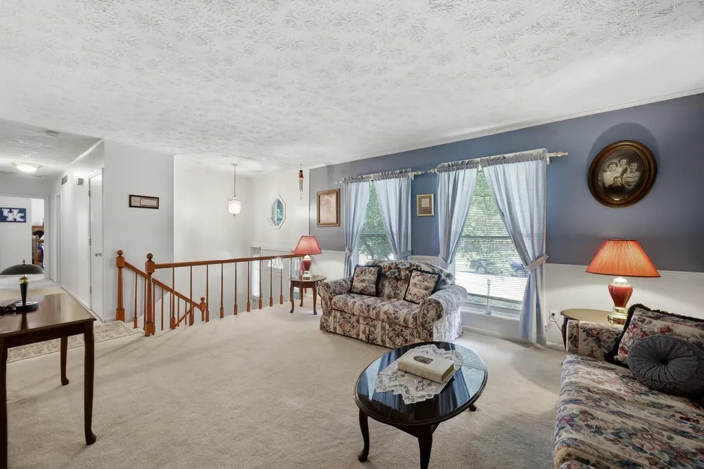 548 Cromwell Way Lexington KY 40503