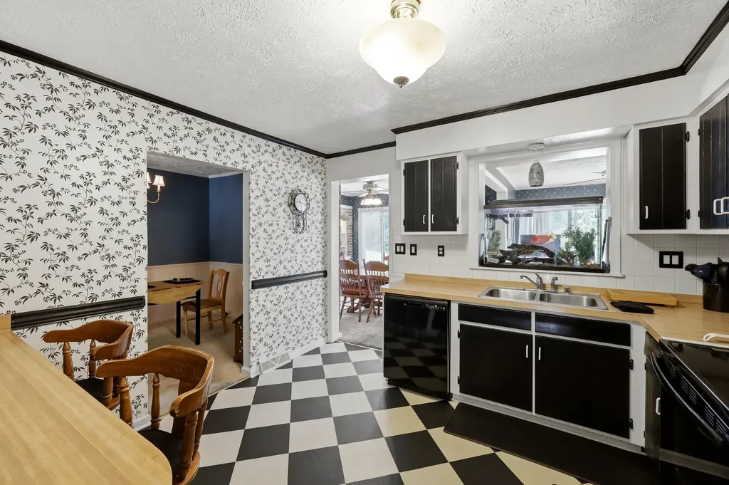 548 Cromwell Way Lexington KY 40503