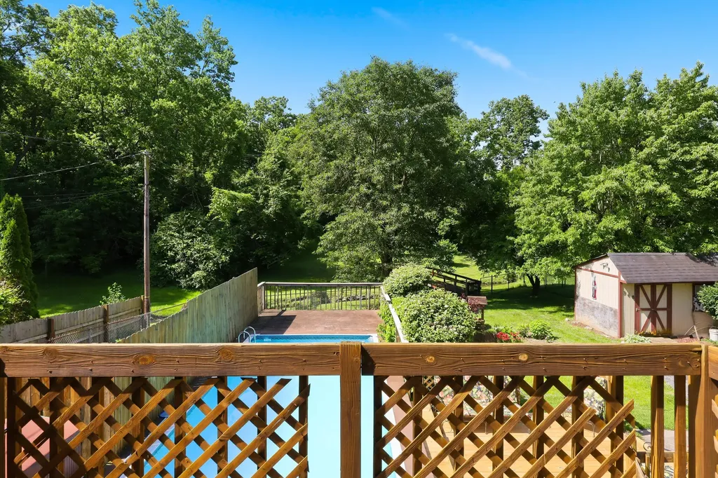 548 Cromwell Way Lexington KY 40503