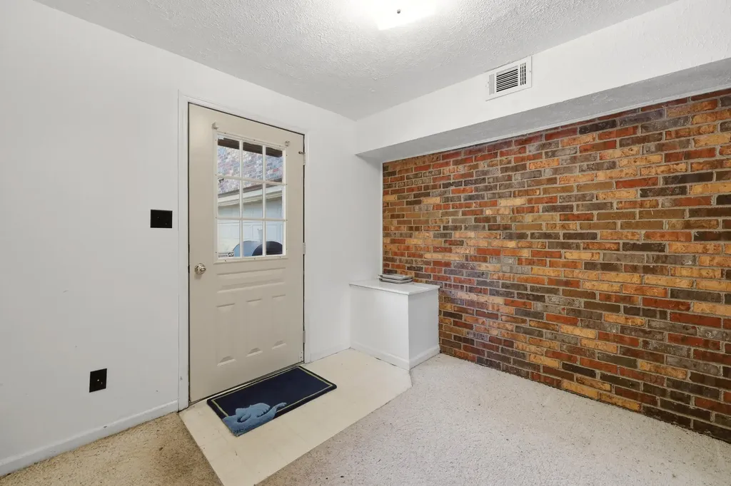 548 Cromwell Way Lexington KY 40503