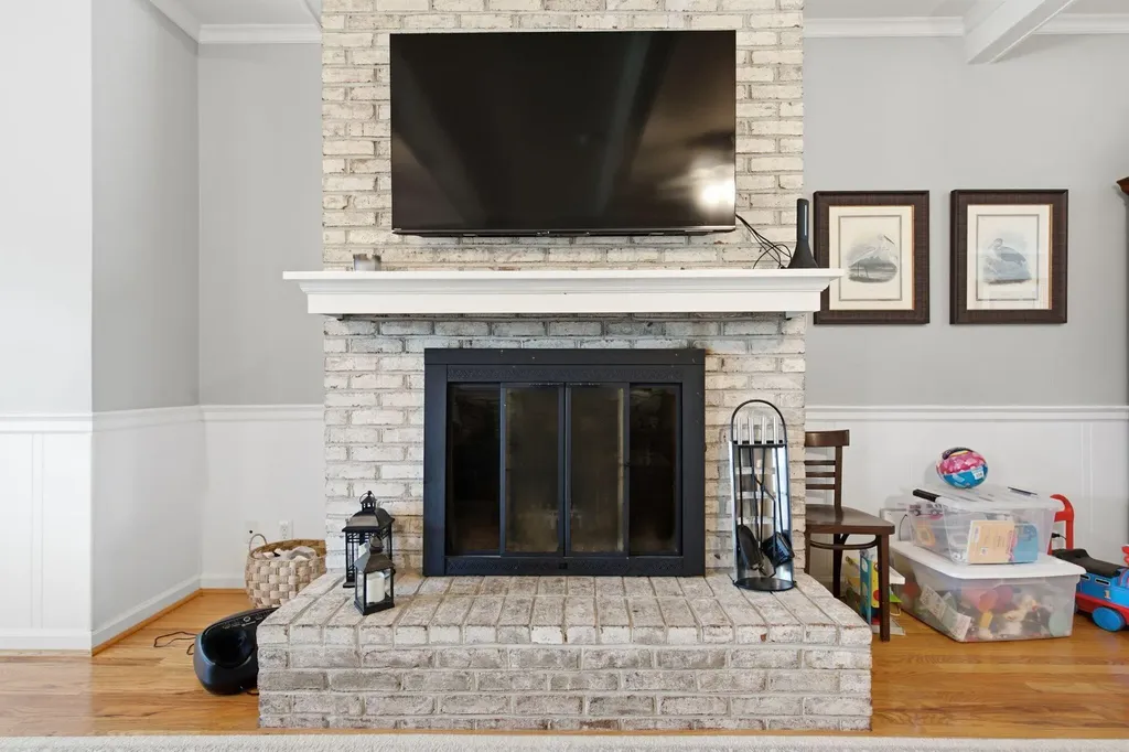 2037 Fontaine Road Lexington KY 40502