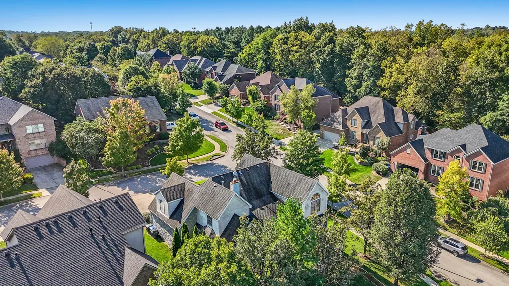 501 Lake Valley Drive Lexington KY 40509