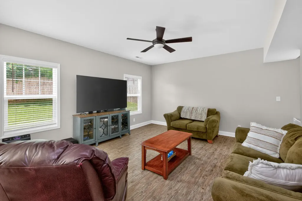 1184 Orchard Drive Nicholasville KY 40356