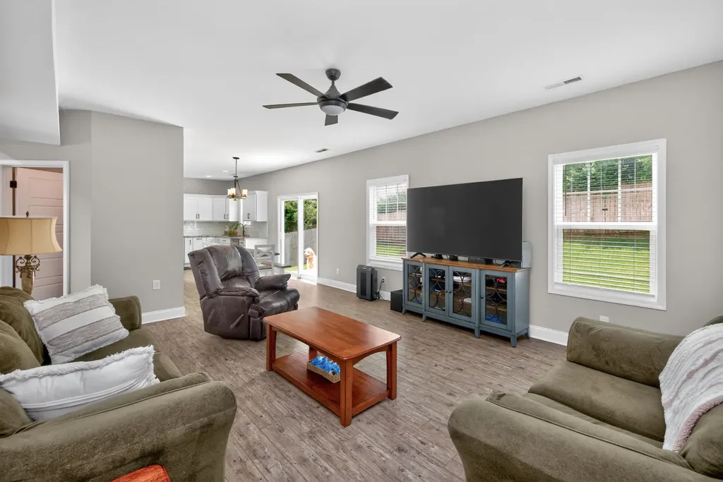 1184 Orchard Drive Nicholasville KY 40356