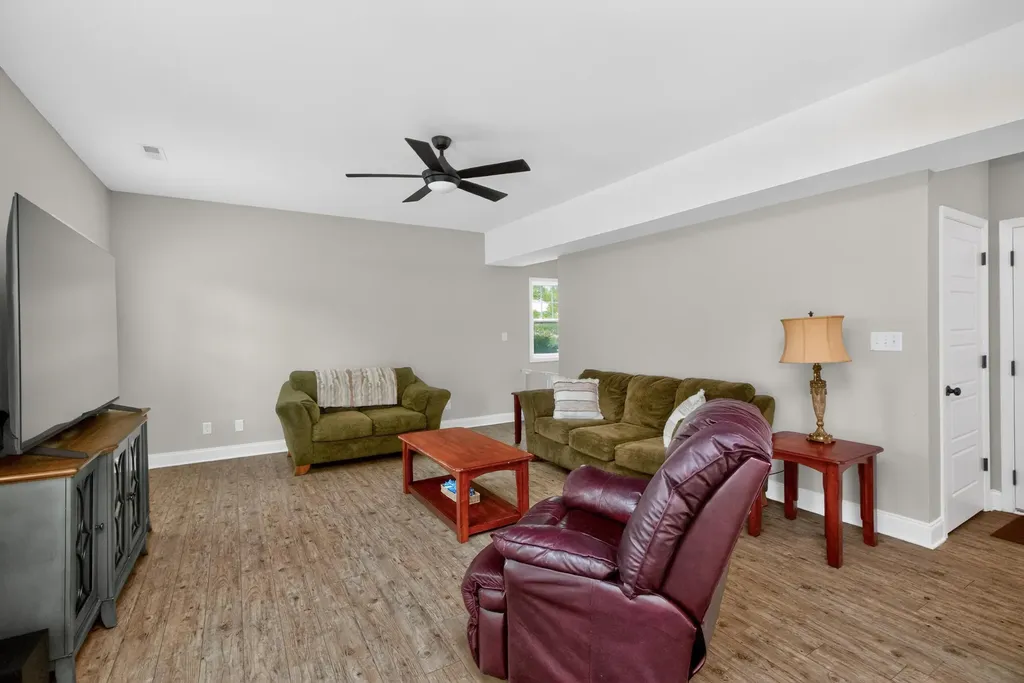 1184 Orchard Drive Nicholasville KY 40356