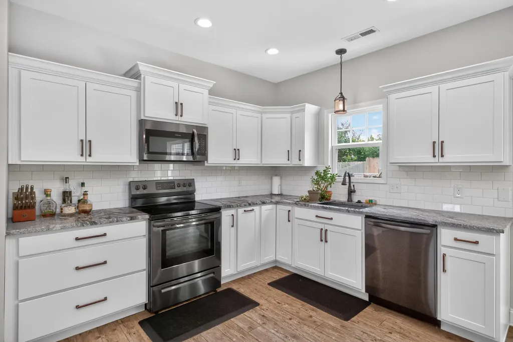 1184 Orchard Drive Nicholasville KY 40356