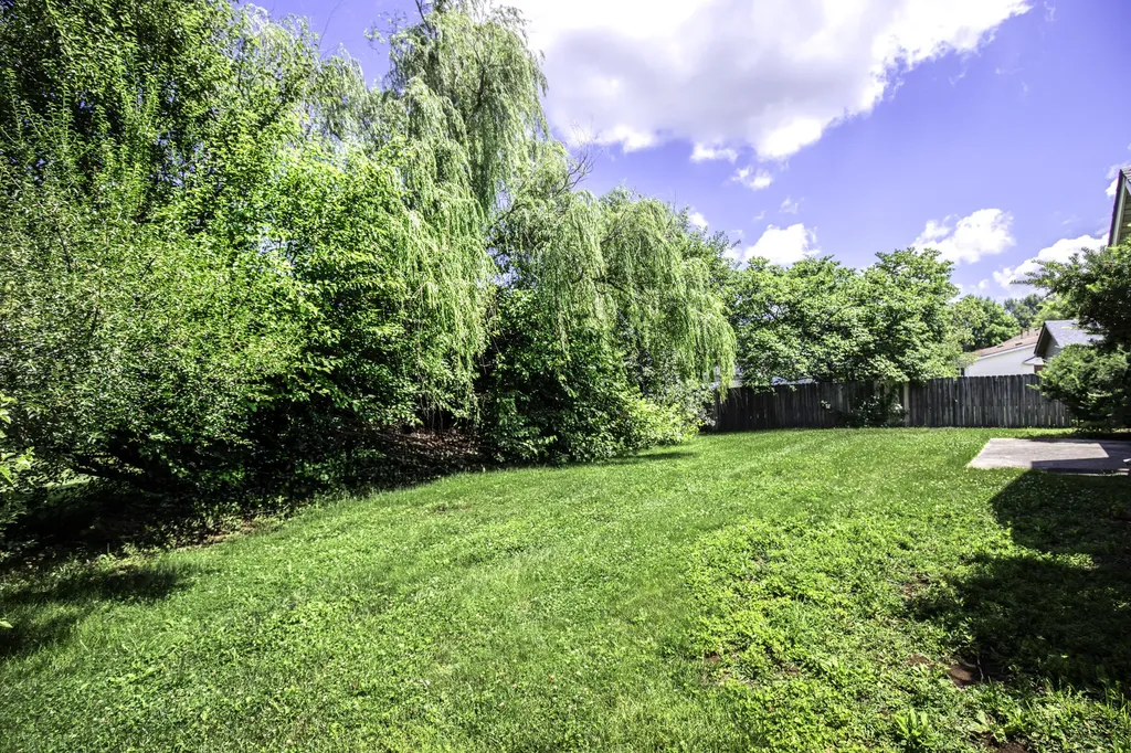 345 Chestnut Lane Versailles KY 40383