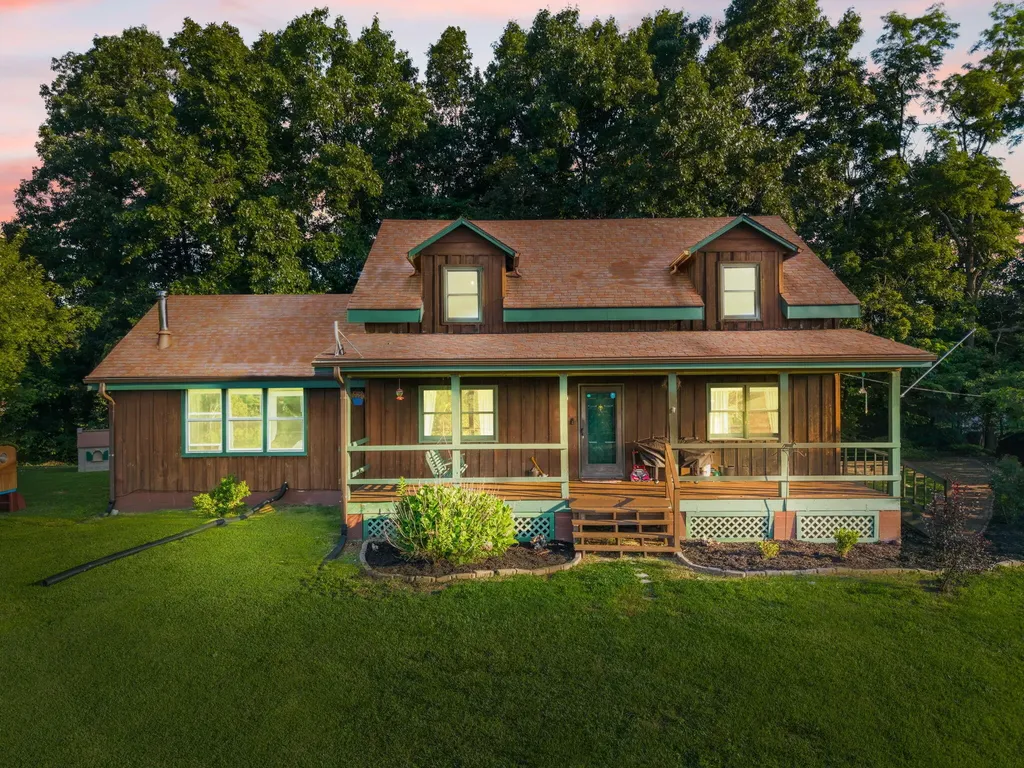 69 Hill Crest Lane Wellington KY 40387
