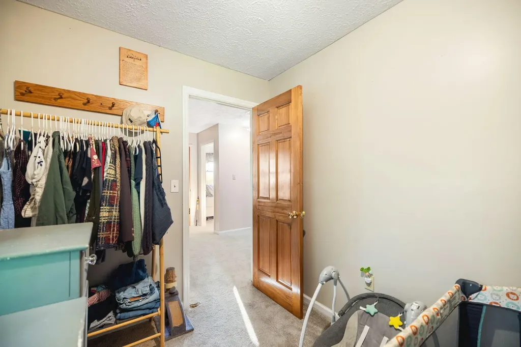 69 Hill Crest Lane Wellington KY 40387