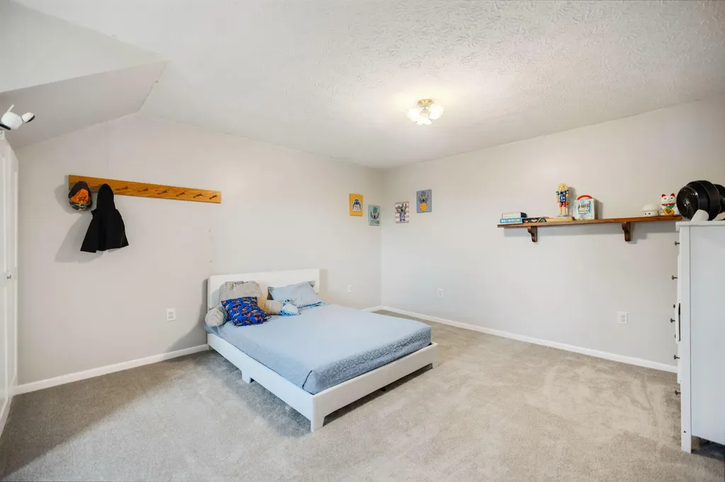 69 Hill Crest Lane Wellington KY 40387