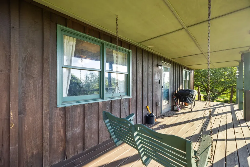 69 Hill Crest Lane Wellington KY 40387