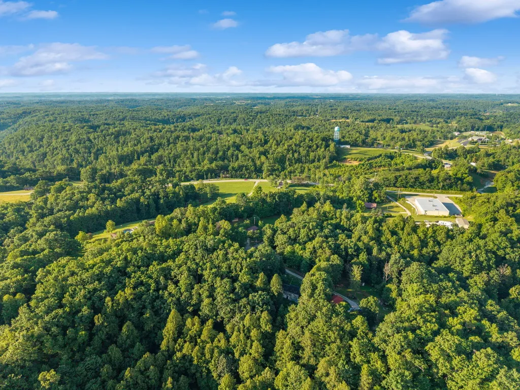69 Hill Crest Lane Wellington KY 40387