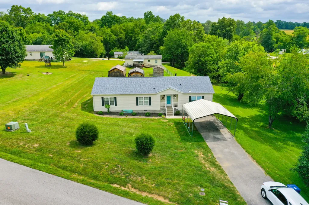 323 Sunny Brook Circle London KY 40744