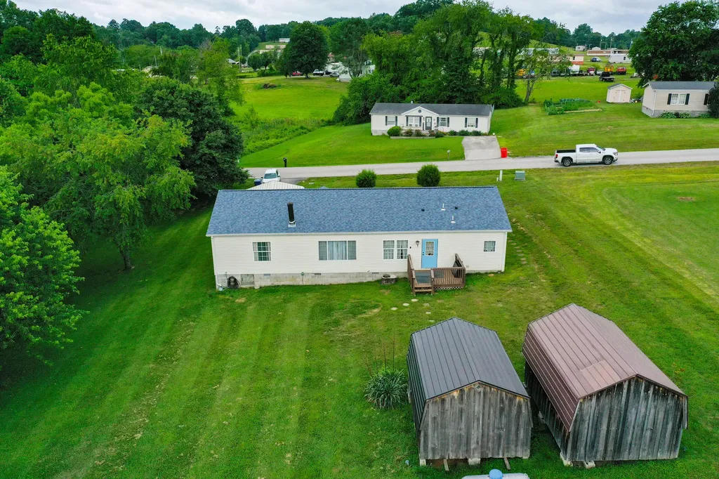 323 Sunny Brook Circle London KY 40744