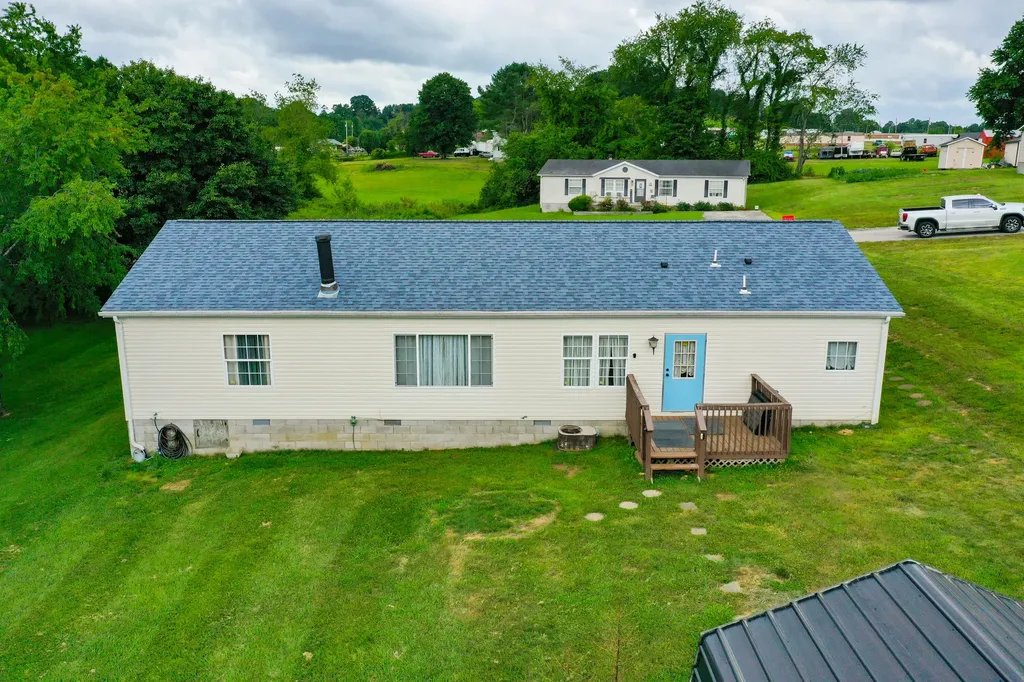 323 Sunny Brook Circle London KY 40744
