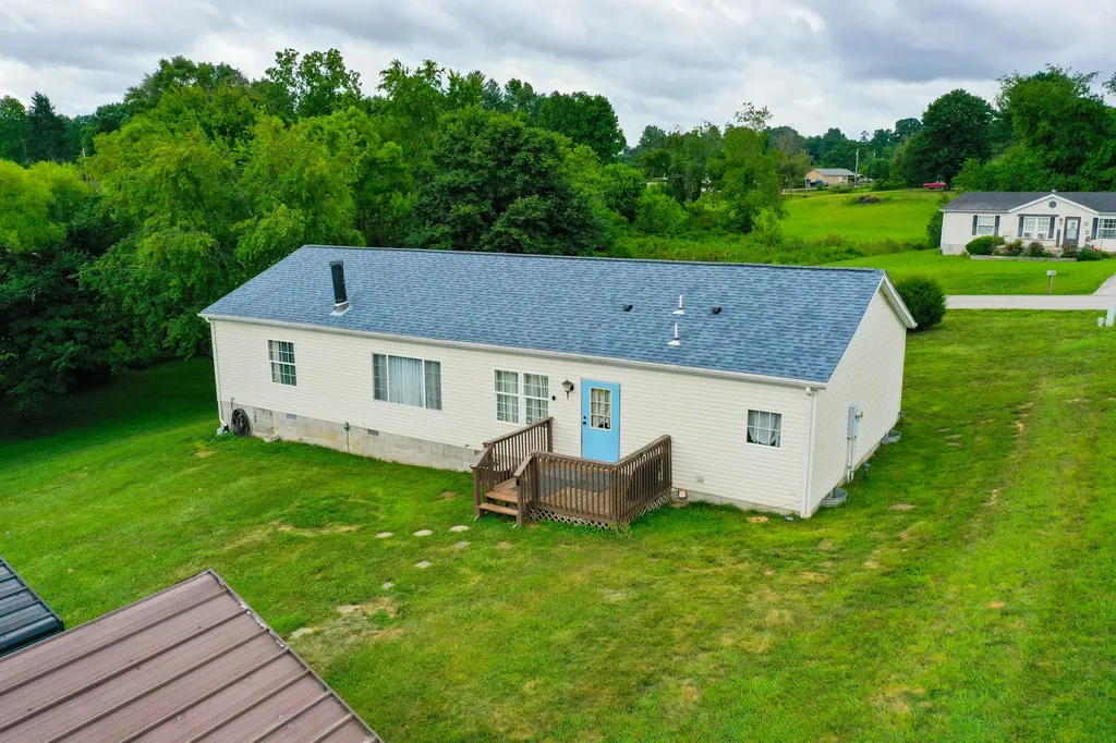 323 Sunny Brook Circle London KY 40744