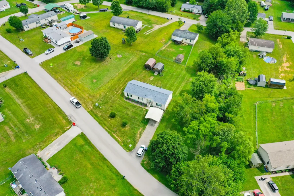 323 Sunny Brook Circle London KY 40744