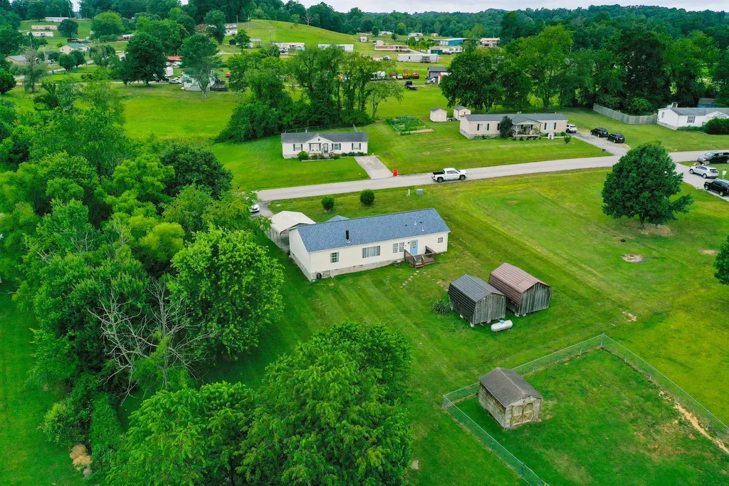 323 Sunny Brook Circle London KY 40744