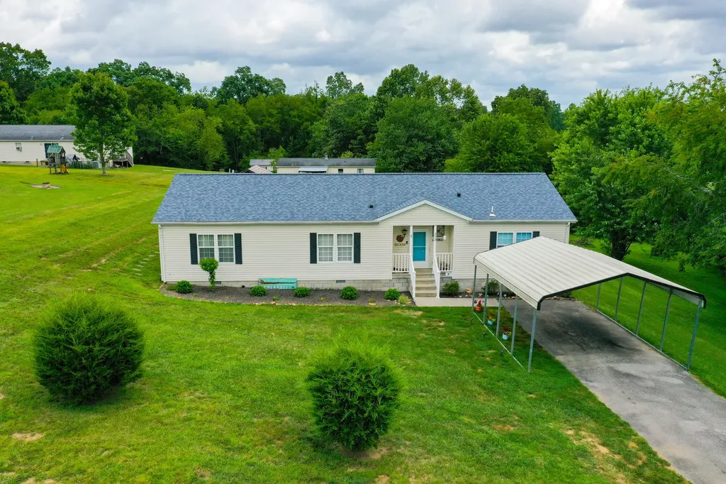 323 Sunny Brook Circle London KY 40744