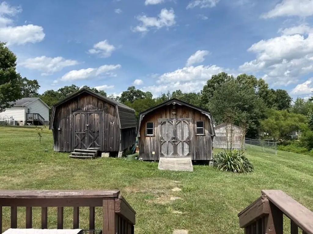323 Sunny Brook Circle London KY 40744
