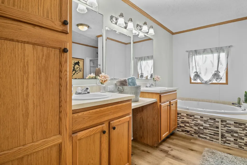 323 Sunny Brook Circle London KY 40744