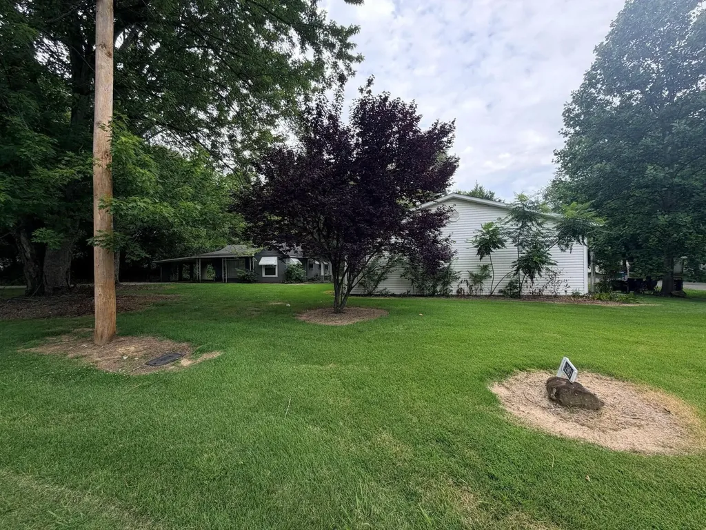 12901 Woodville Road West Paducah KY 42086