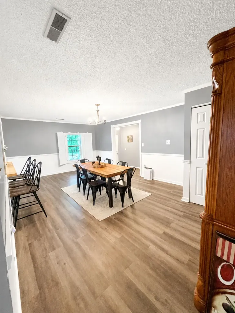 12901 Woodville Road West Paducah KY 42086