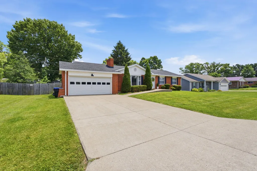 207 Bellwood Court Frankfort KY 40601