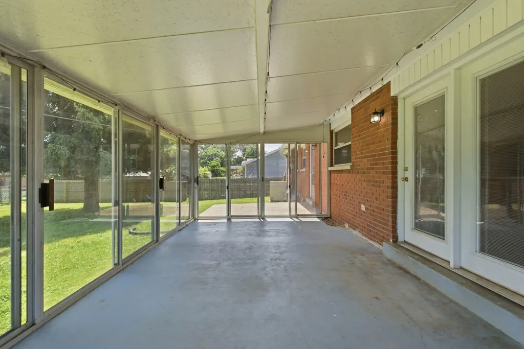 207 Bellwood Court Frankfort KY 40601