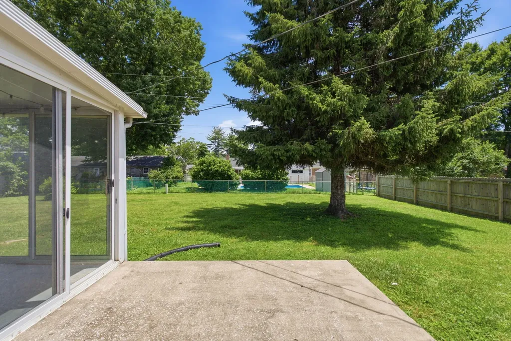 207 Bellwood Court Frankfort KY 40601