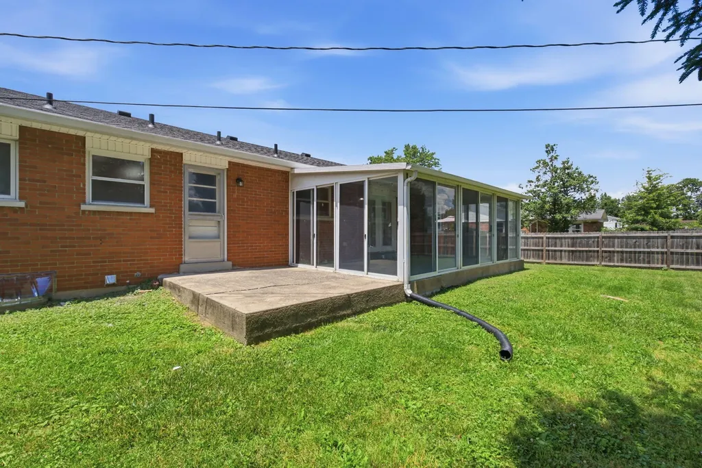 207 Bellwood Court Frankfort KY 40601