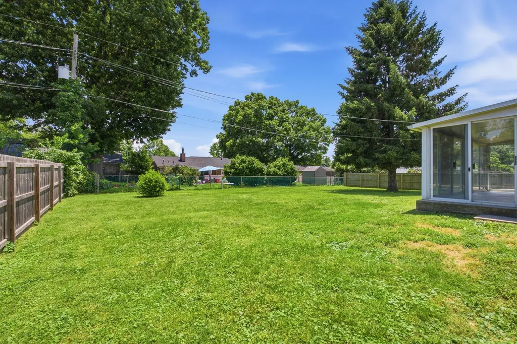 207 Bellwood Court Frankfort KY 40601