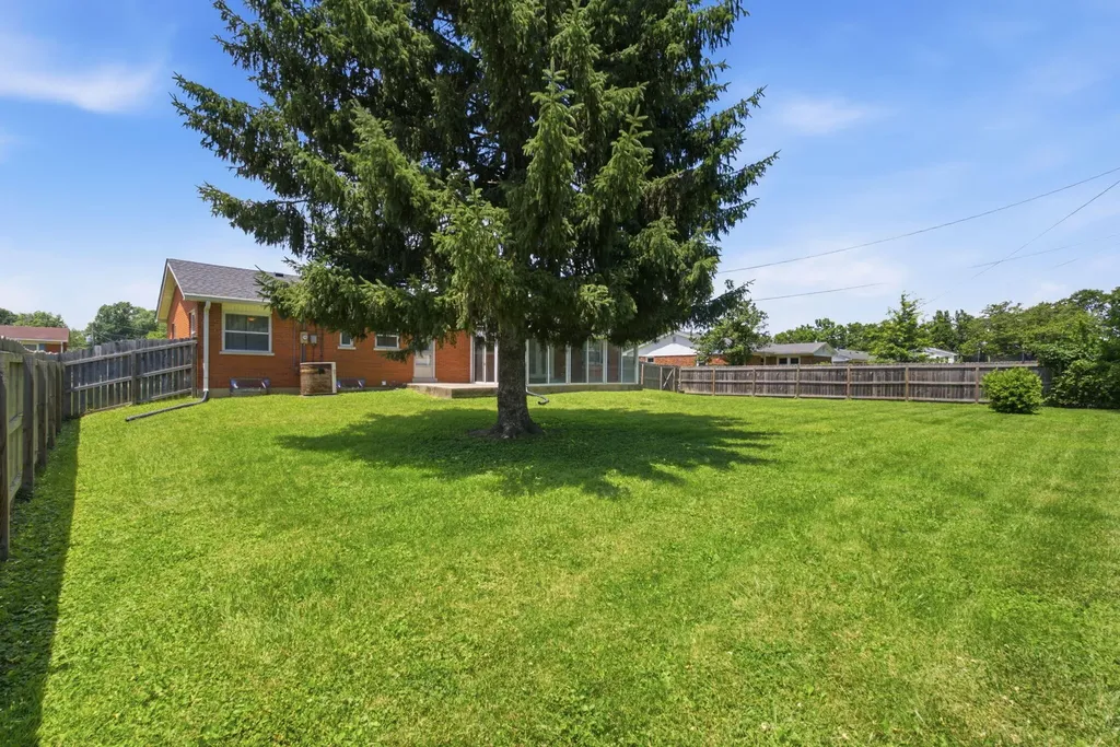 207 Bellwood Court Frankfort KY 40601