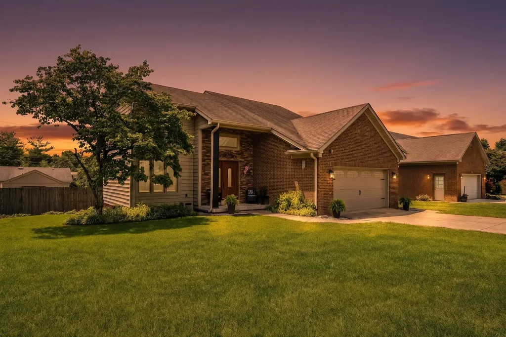111 Westridge Lane Paris KY 40361